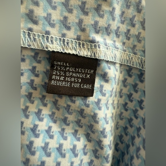 J. McLaughlin Brynn Jersey Blue Geo Print Shirt Size Large - Picture 4 of 4